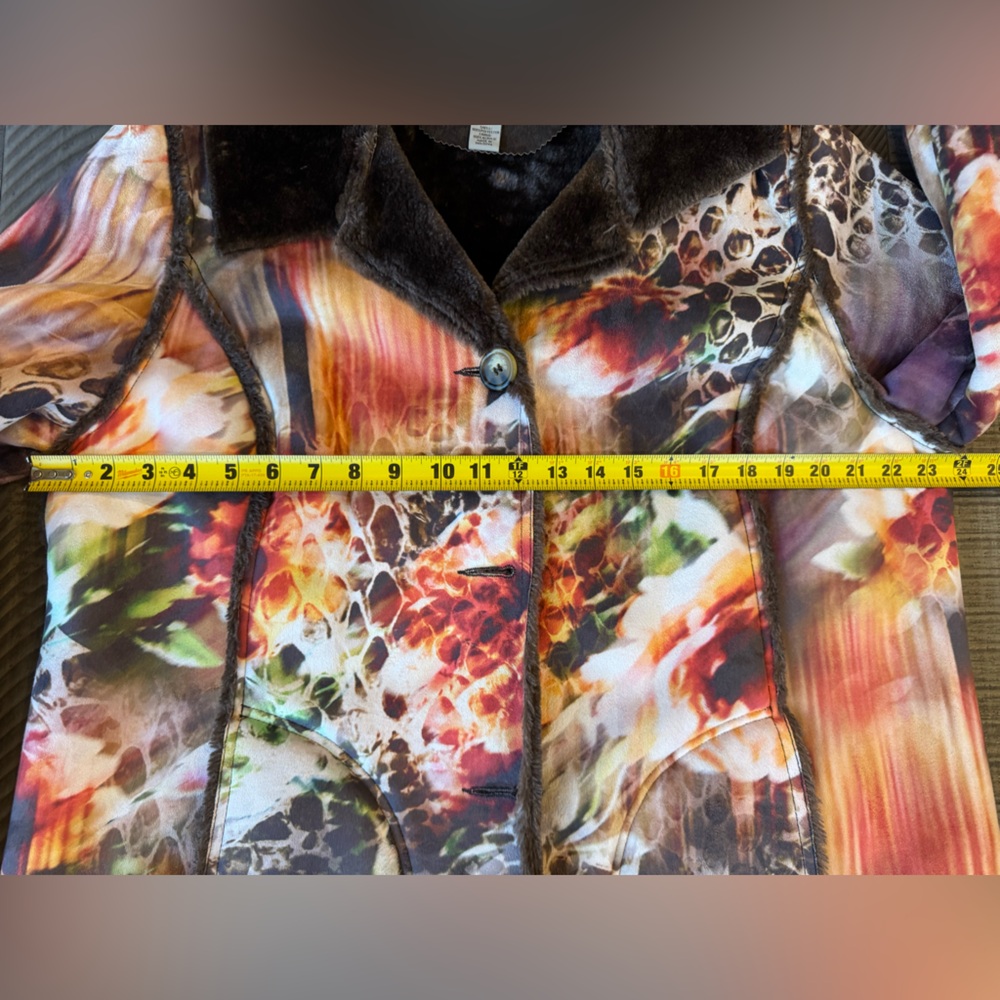 Multicolor Teddy Jacket - Picture 14 of 16